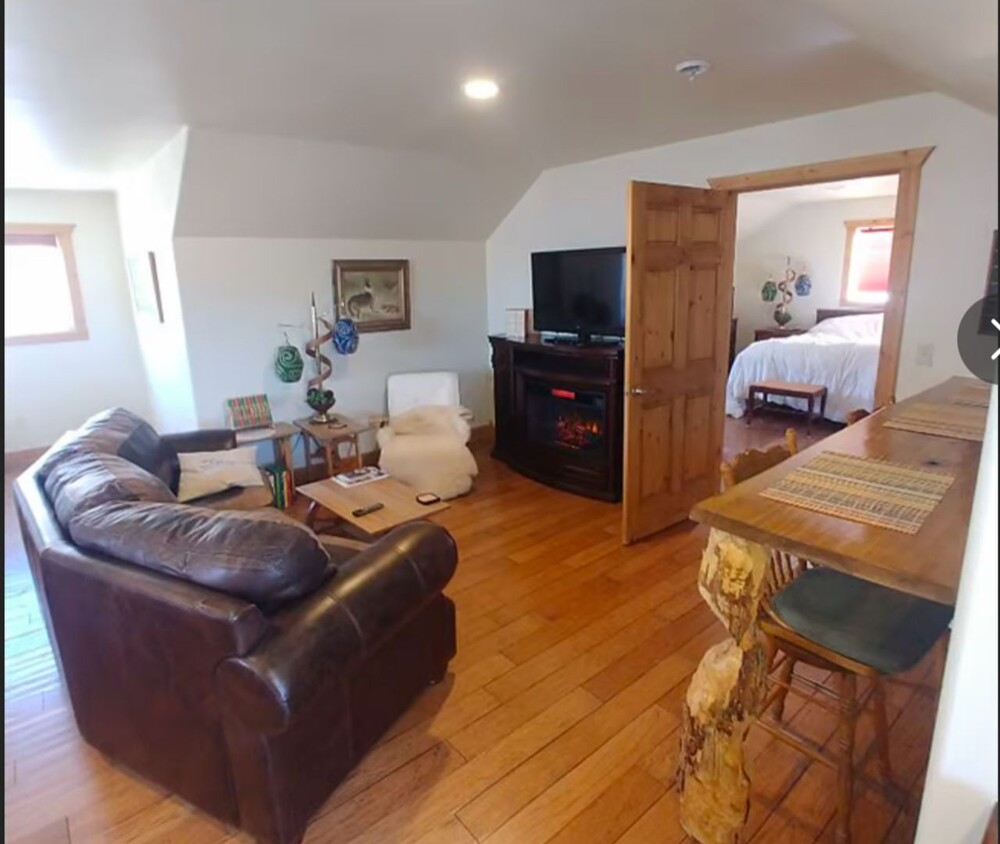 Foto principal - Fully Furnished Western Apartment Near Col...