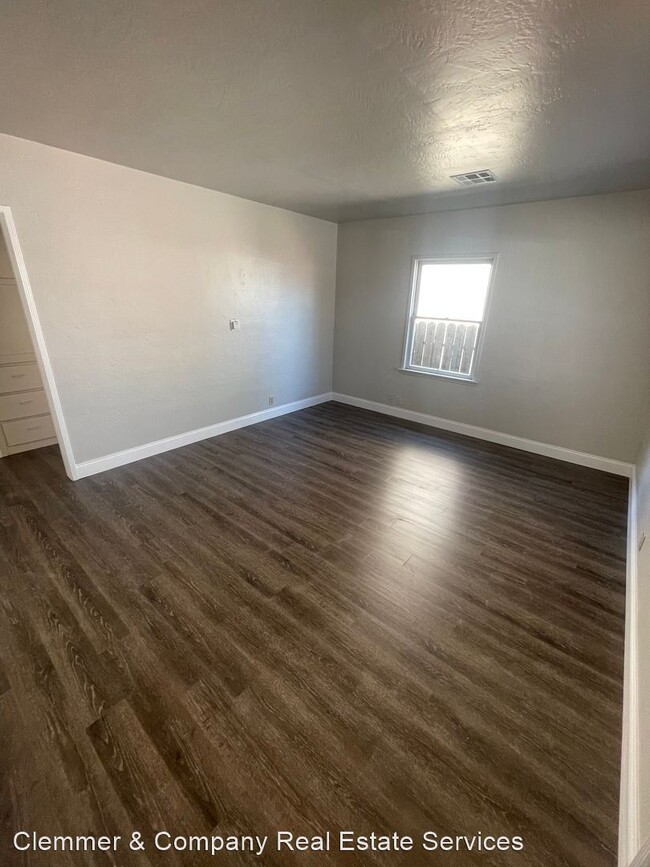 Building Photo - 2 br, 1 bath House - 609 El Sereno