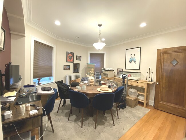Foto del edificio - 5434 N Spaulding Ave