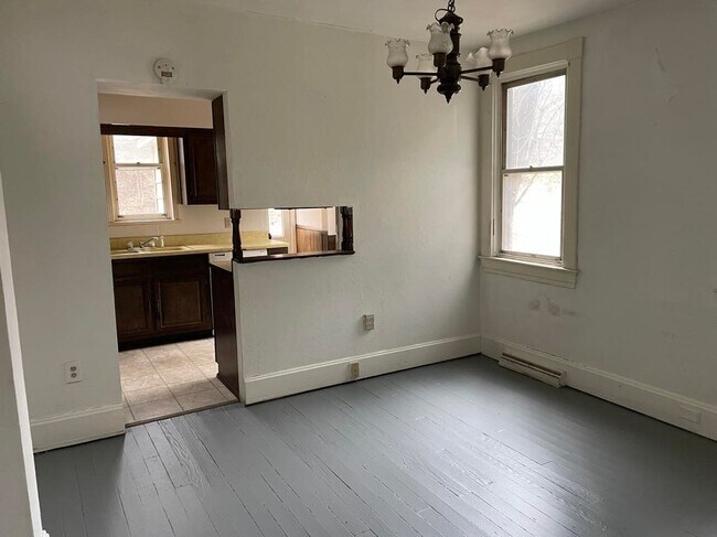 Foto del edificio - 1045-1047 Sunday St