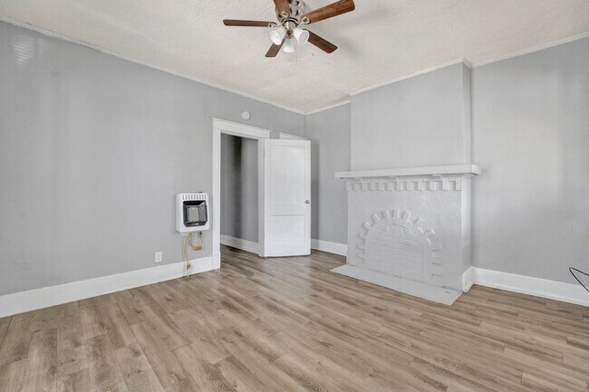 Foto del edificio - 964 Joseph Pl