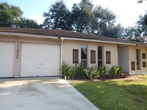 Building Photo - 11626 Sharpview Dr