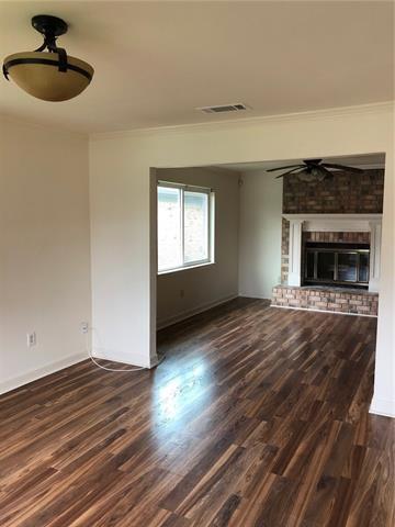 Foto del edificio - 208 Terry Pkwy