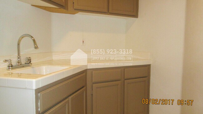 Building Photo - 43048 Calle Reva