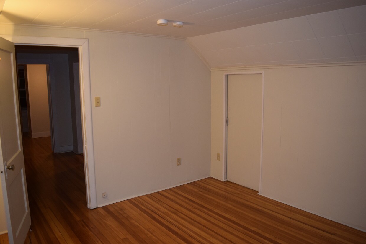 Primary Photo - 317 Glen Ave