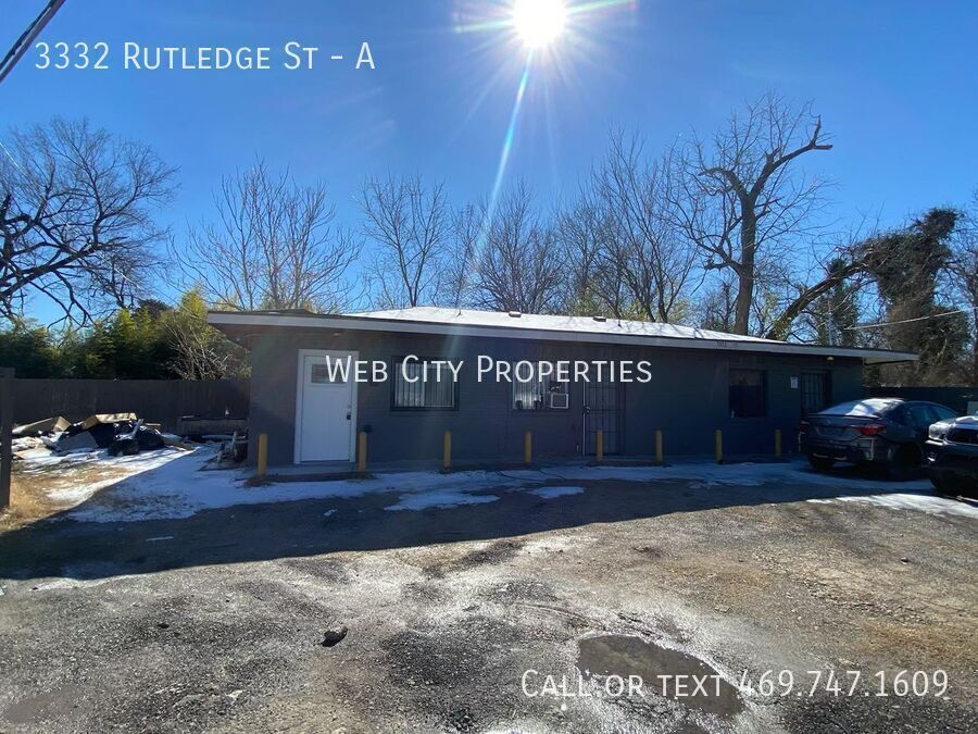 Primary Photo - 3332 Rutledge St