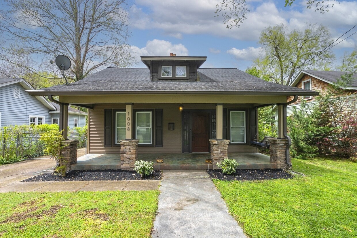 Photo - 1008 Stockell St (Nashville, TN)