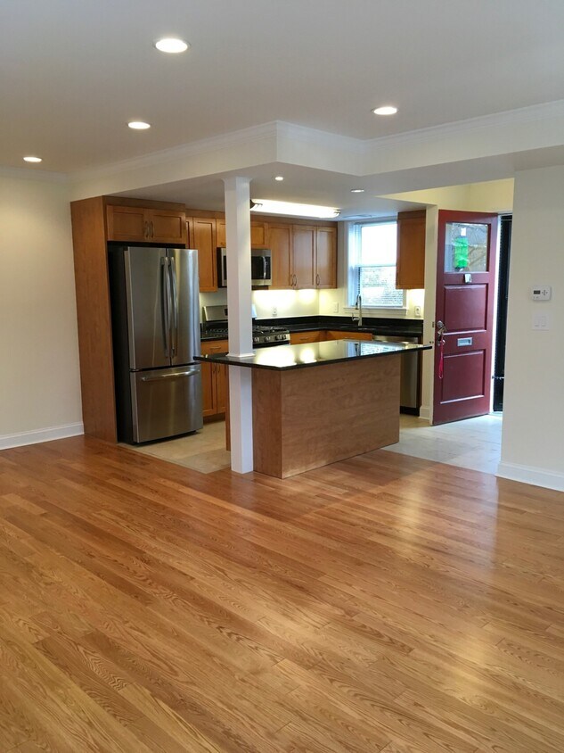 Foto principal - 112 Independence Dr