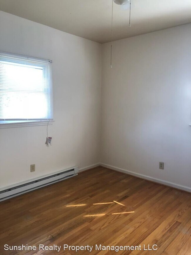 Building Photo - 114 Fonville St