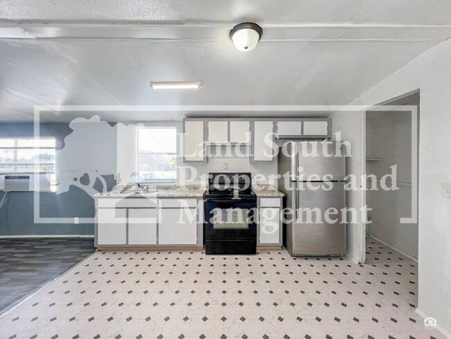 Foto del edificio - 1200 Plant Ave