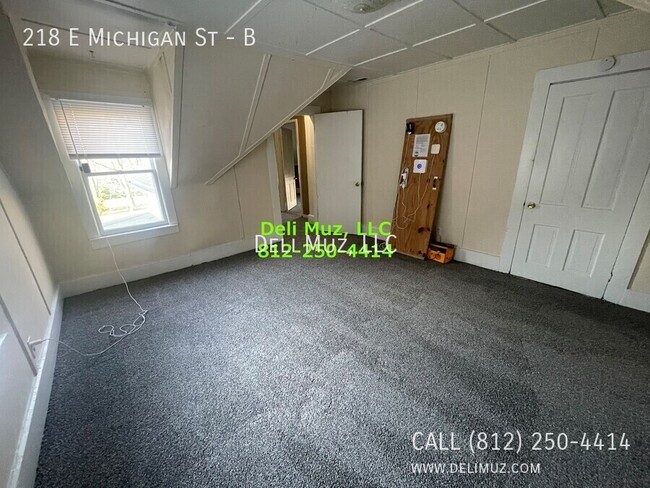Building Photo - 218 E Michigan St