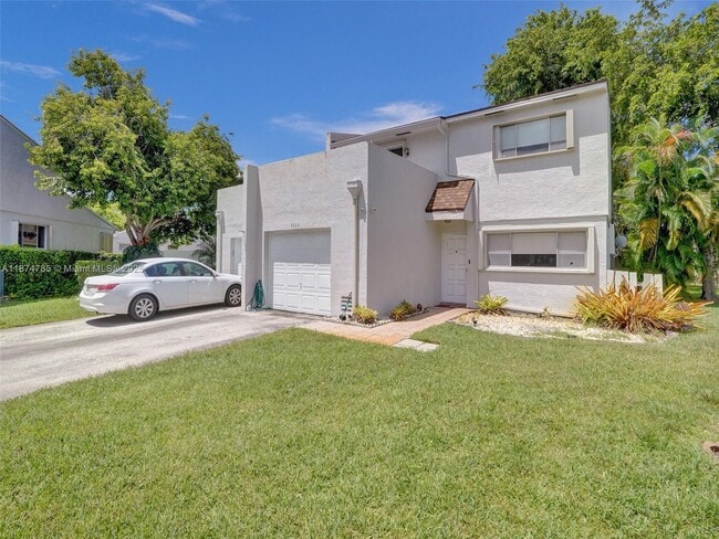 Building Photo - 8662 Bridle Path Ct