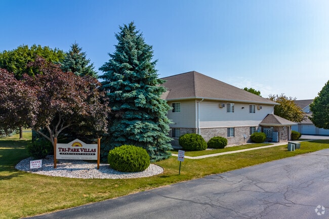 Building Photo - Tri Villa Estates