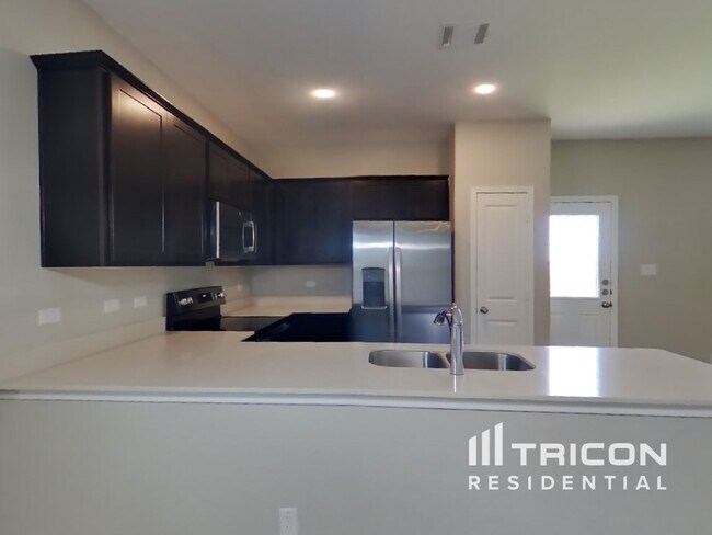 Building Photo - 1222 Cattail Ln