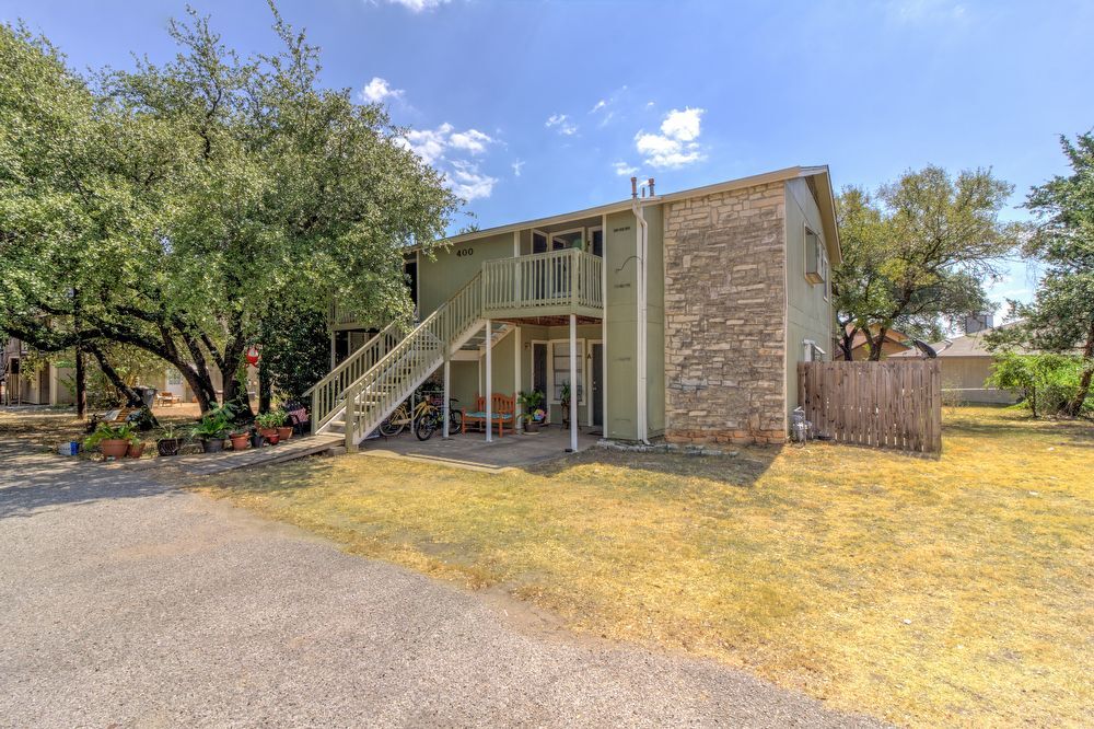 Primary Photo - Cozy Unit in Georgetown Fourplex