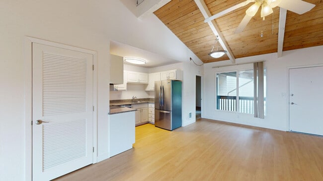 Building Photo - Crystal Springs Terrace