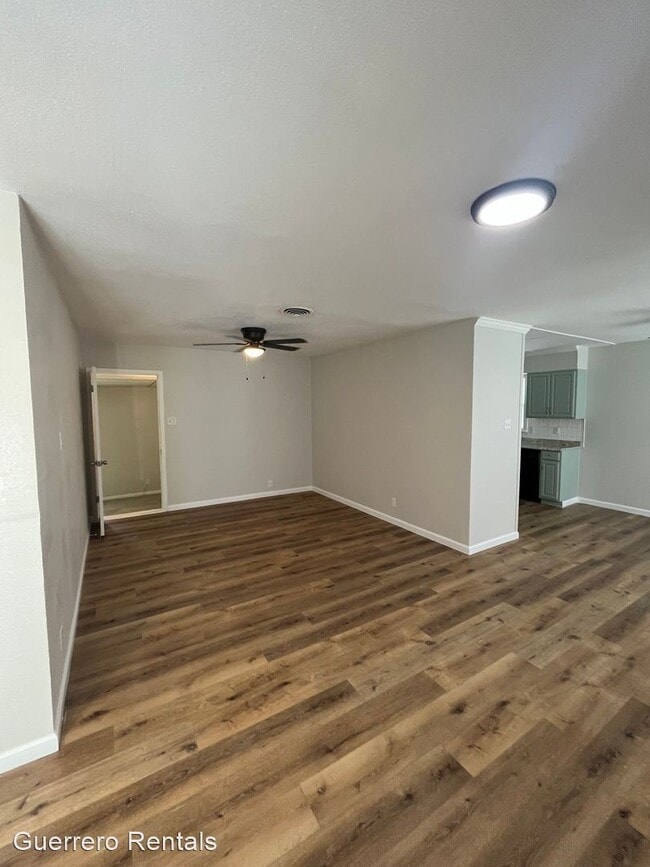 Foto del edificio - 4 br, 1.5 bath House - 708 Kern