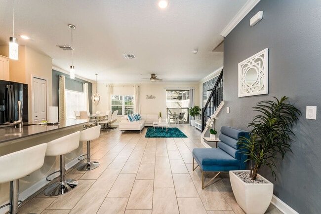 Building Photo - 1264 Challenge Dr