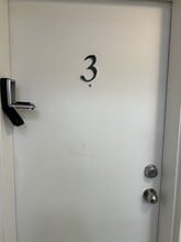 Building Photo - 150 Young St