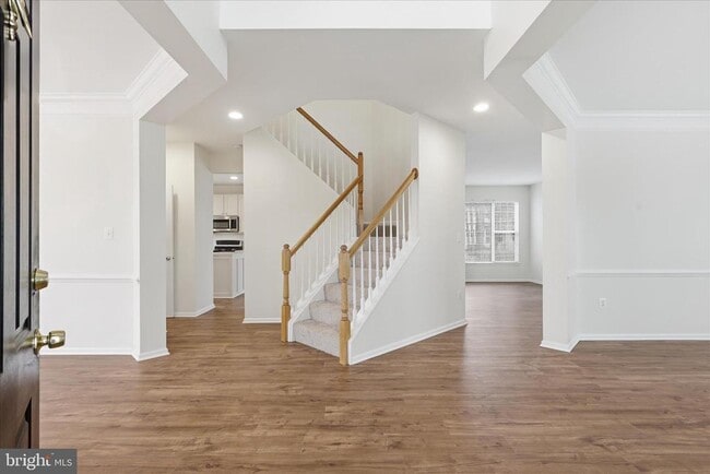 Building Photo - 43438 Oxen Ln