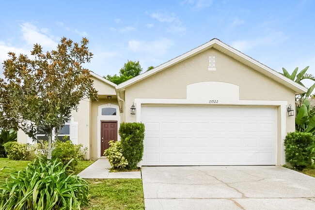 Building Photo - 15922 Wilkinson Dr