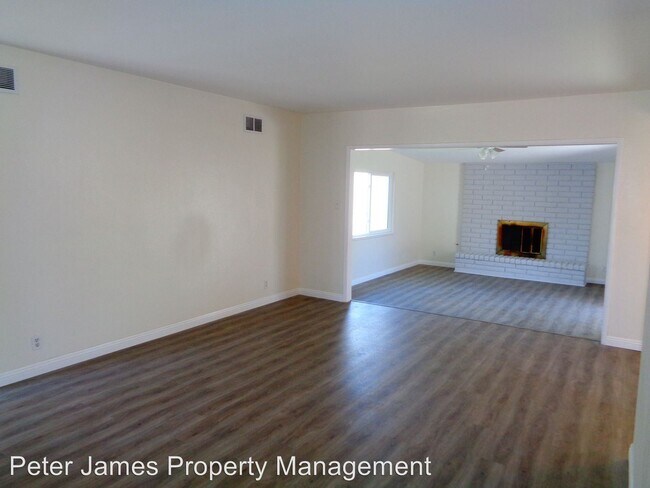 Building Photo - 14775 San Feliciano Dr