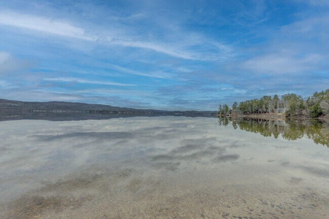 Foto del edificio - 43 Beachwood Rd