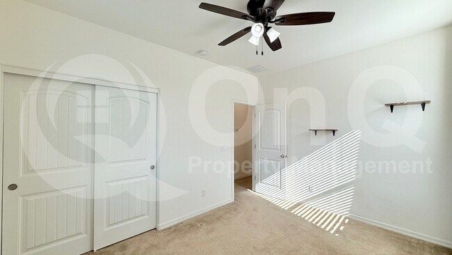 Foto del edificio - 3155 S Joshua Tree Ln