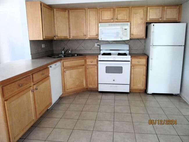 Foto del edificio - 4915 91st Pl