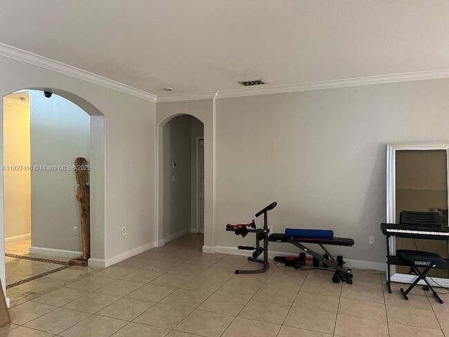 Building Photo - 2349 SW 148th Ct