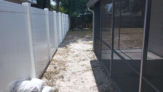 Building Photo - 7228 35th Ave N