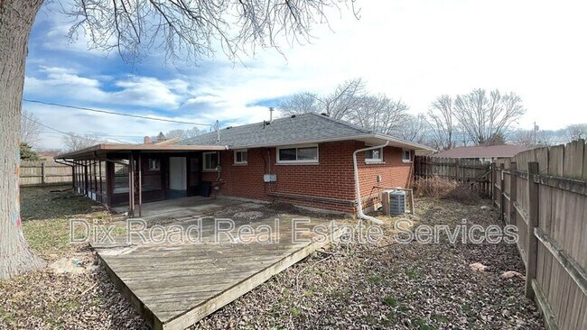 Building Photo - 5269 Harshmanville Rd