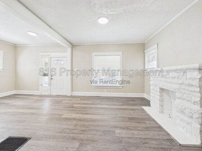 Foto del edificio - 3205 E 31st St