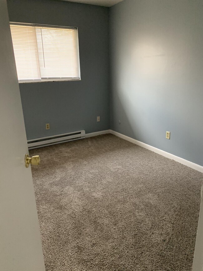 1126 E State St, Kokomo, IN 46902 House Rental in Kokomo, IN