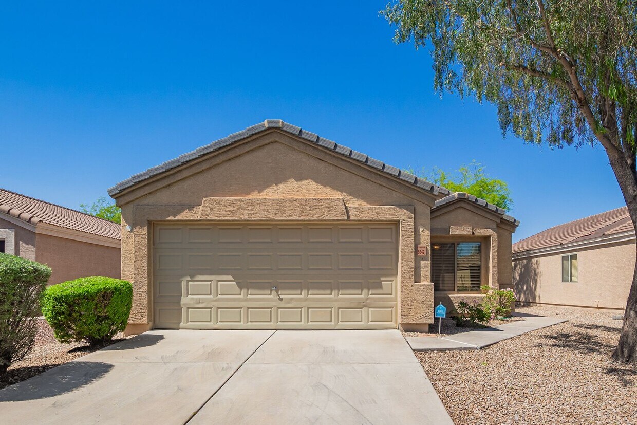 Primary Photo - Best Value in San Tan Valley! - WE OFFER A...