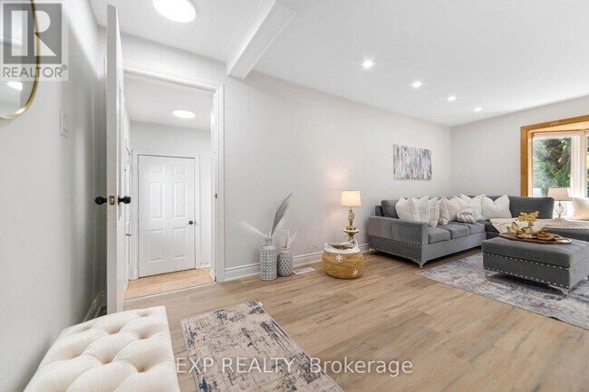 Photo du bâtiment - 1487 Beckworth Ave