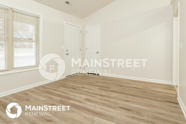 Foto del edificio - 4680 Murray Rd