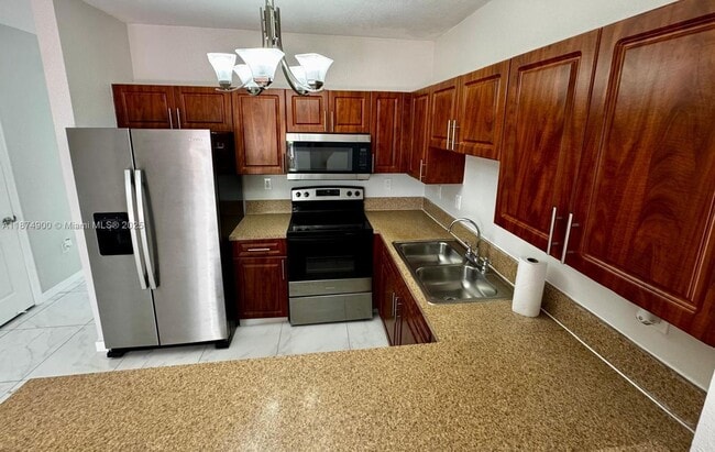 Photo - 10968 SW 182nd Ln House