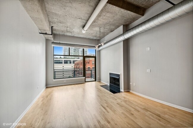 Foto del edificio - 125 E 13th St
