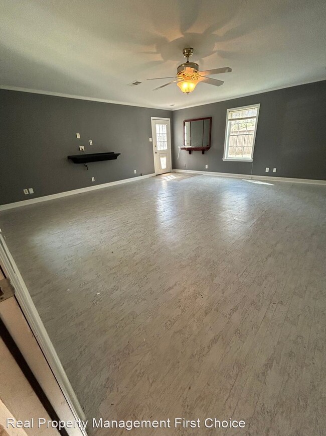Foto del edificio - 3 br, 3 bath House - 5200 North O Street