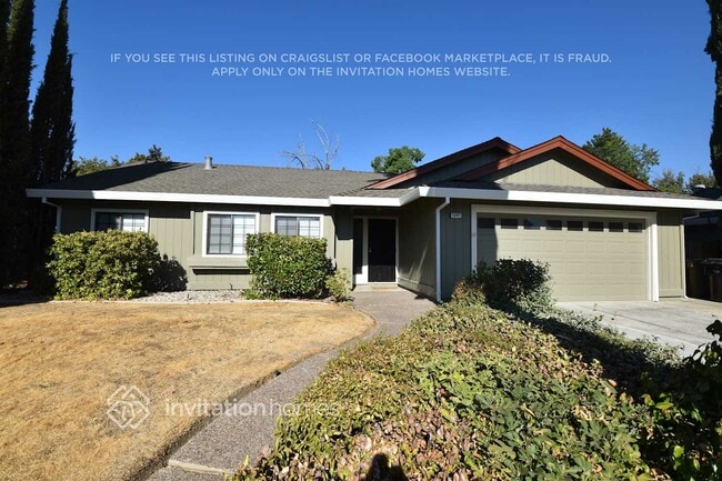 Building Photo - 1247 Crescendo Dr