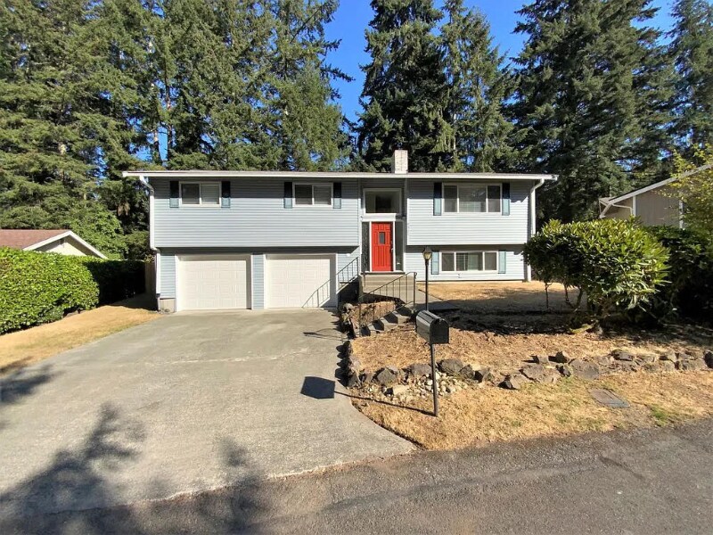 Primary Photo - 8905 47th St W