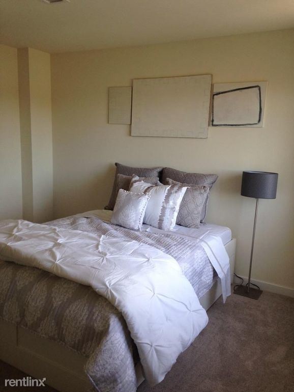 Foto del edificio - 2 br, 2 bath  - 1031 Spring St