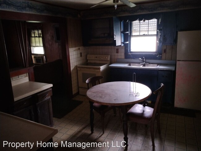 Building Photo - 2 br, 1 bath House - 37494 Grapevine Trail