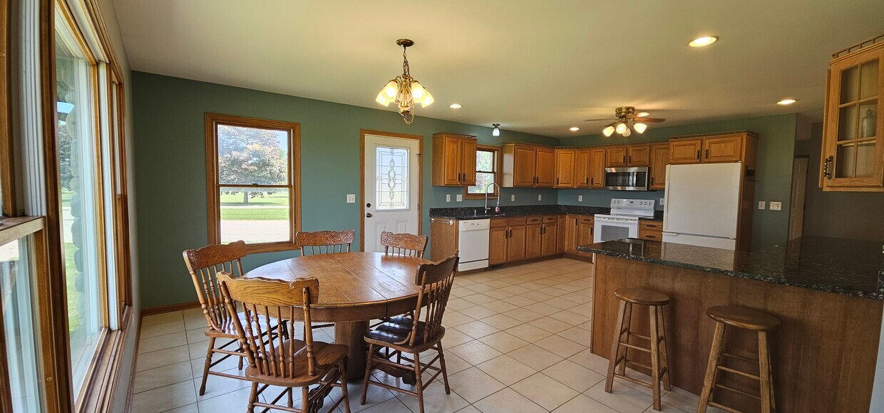 Foto principal - 7321 Bowers Rd