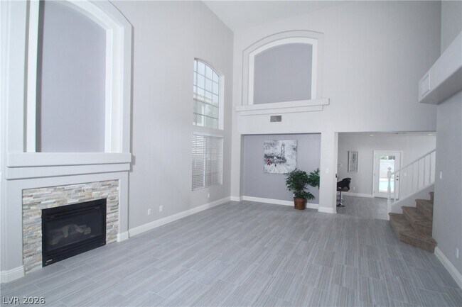 Building Photo - 268 Single Petal St