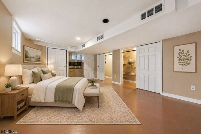 Foto del edificio - 569 Chestnut St