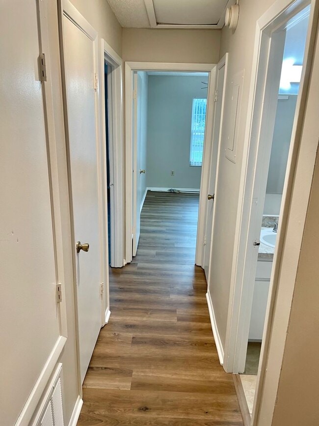 Building Photo - 412 Banana Cay Dr