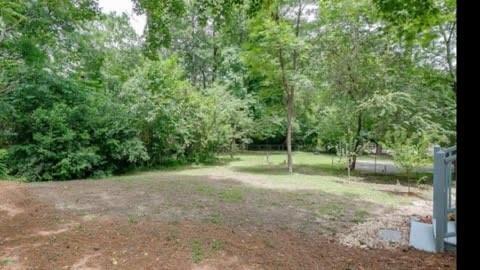 Building Photo - 1554 Dresden Dr