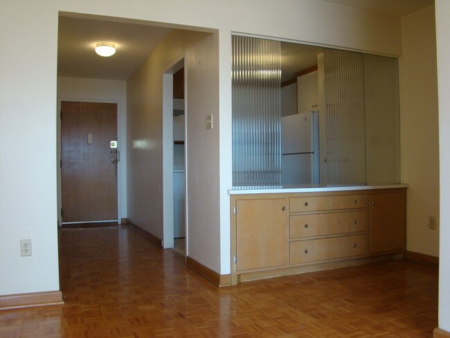Foto del edificio - Villager Apartments